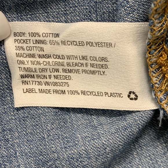 Universal Thread Women’s Blue Denim Sleeveless Half Button Down Romper Size M - Picture 6 of 11